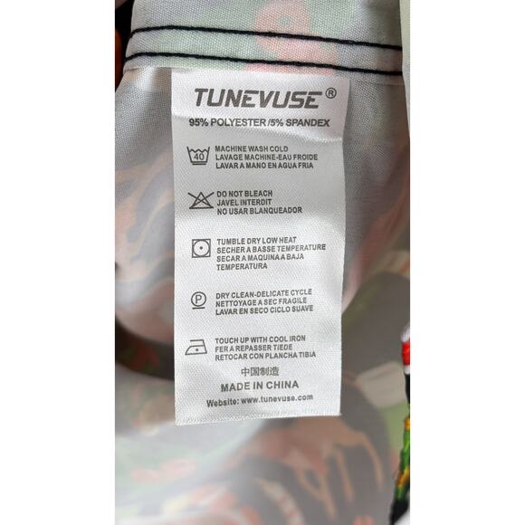 Tunevuse Christmas Holiday Long Sleeve Button Up Shirt Mens Size Medium New Red - Picture 7 of 7